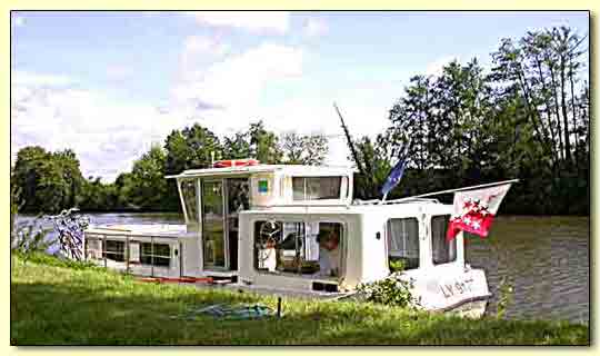      eines fahrendes Ferienh&auml;uschen   ....  