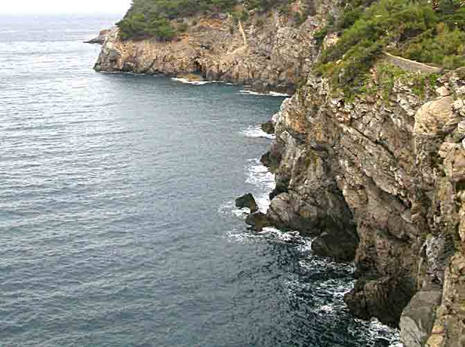    Angriff bei Nacht & Nebel    ....   