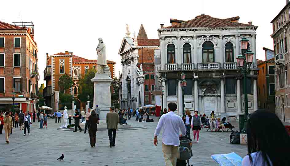      Betrachtungen im Schatten der Abendsonne   ...  